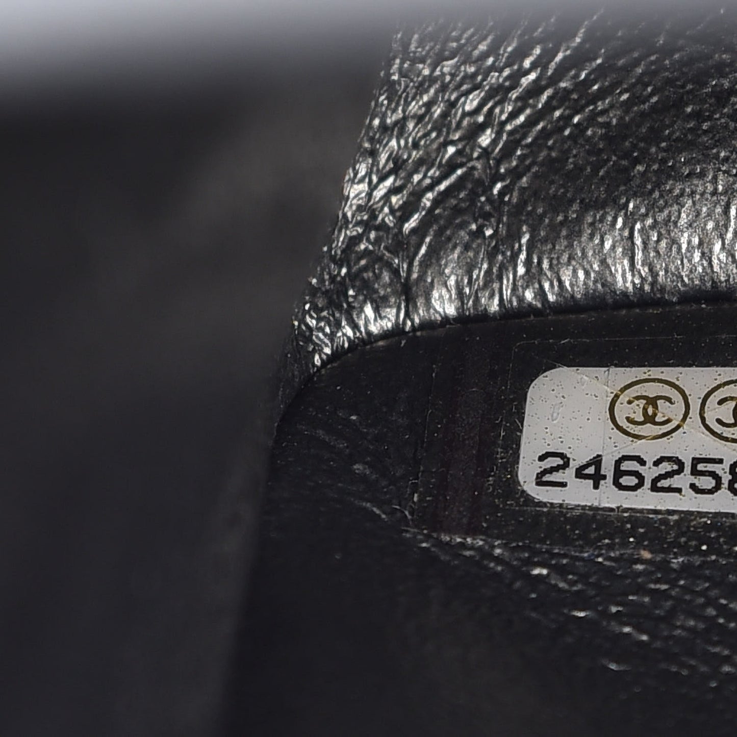 Metallic Calfskin Quilted 2.55 Reissue 225 Flap Charcoal