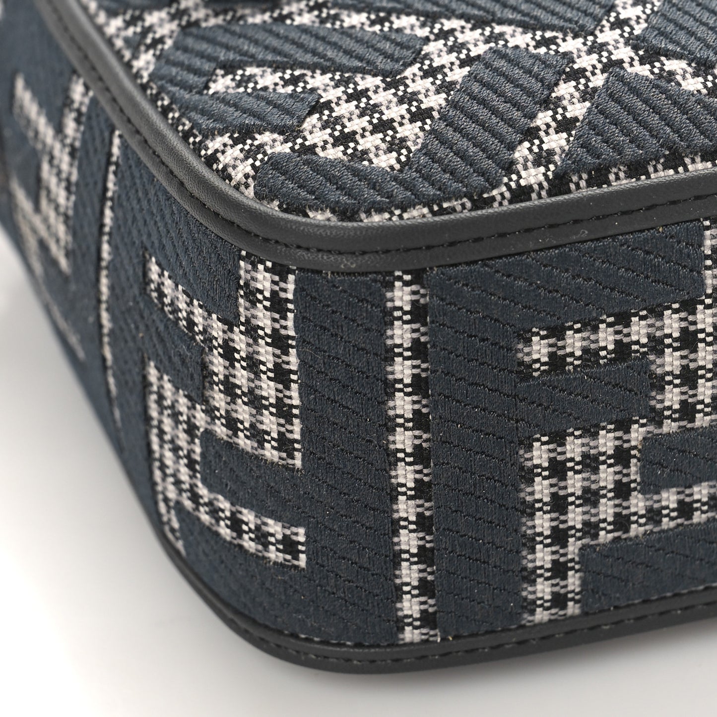 Wool Vitello King Houndstooth FF Embroidered Baguette Grigio Anthracite