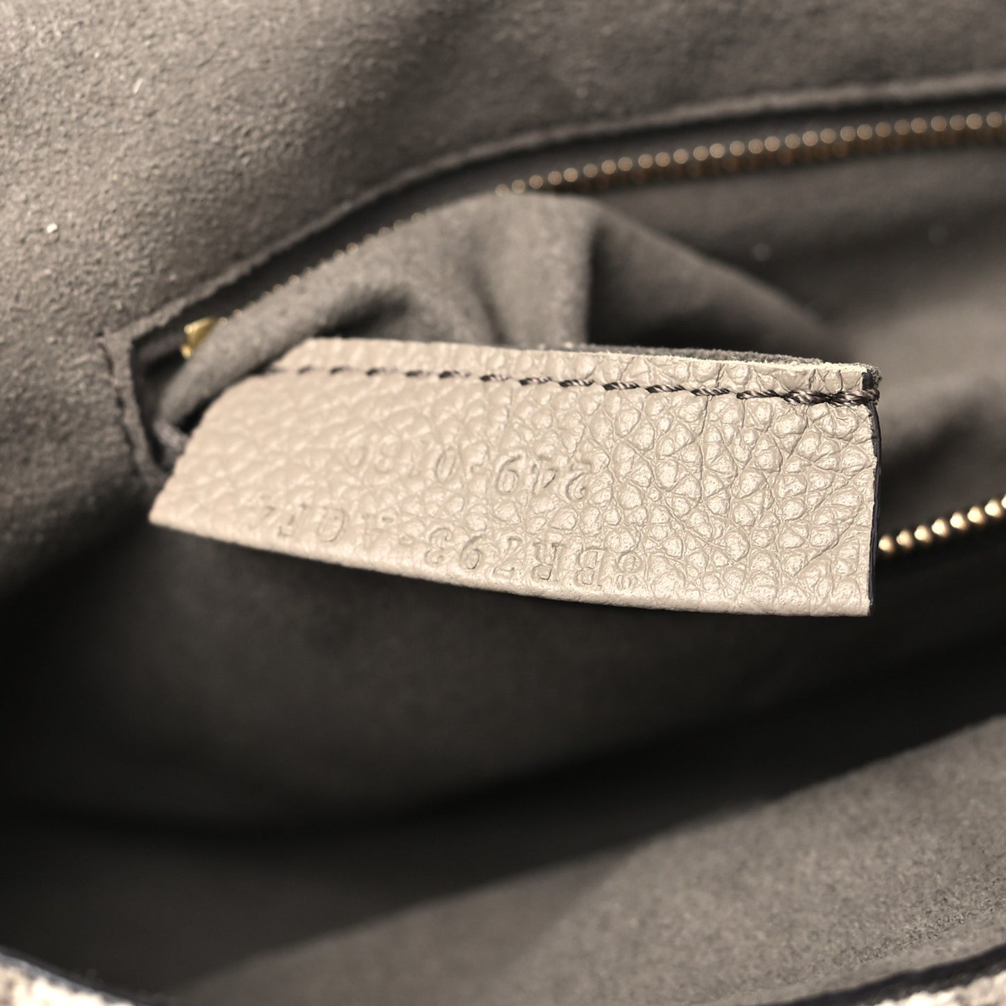 Chenille Vitello Seta FF Midi Chain Baguette Tortora