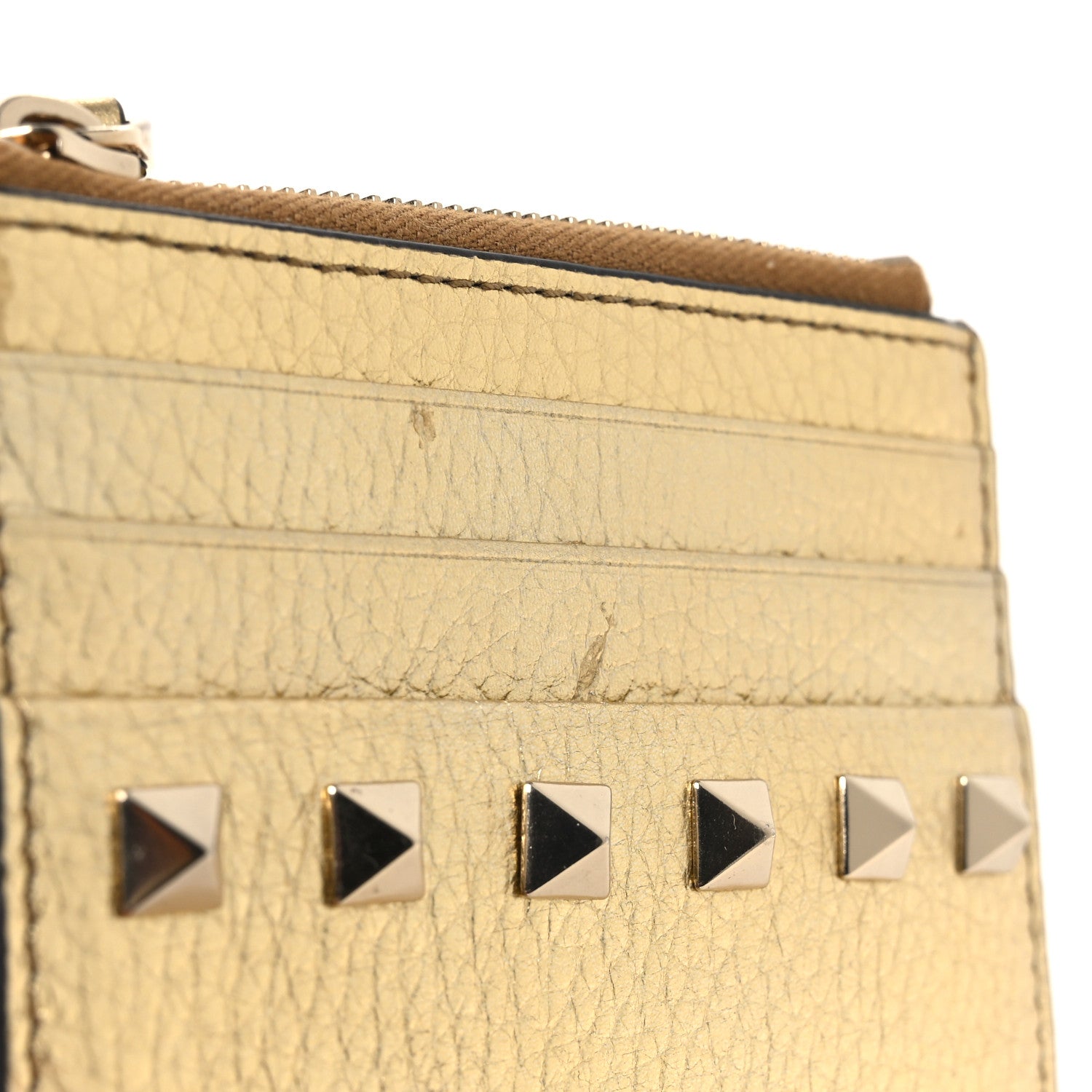 Valentino Garavani Metallic Pebbled Calfskin Rockstud Card Holder With Zipper Gold 13 of 16
