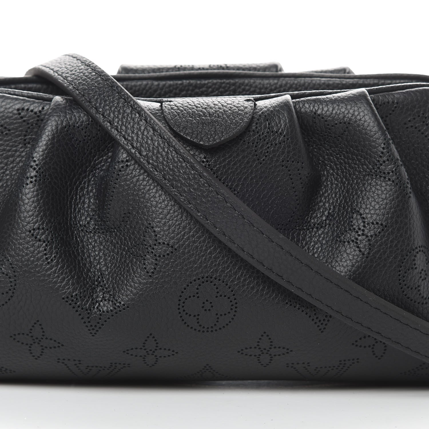 Louis Vuitton Mahina Scala Mini Pouch Black 7 of 11