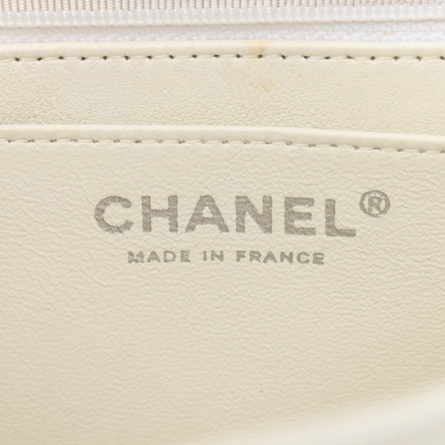 Chanel Caviar Quilted Jumbo Single Flap White 6 of 11