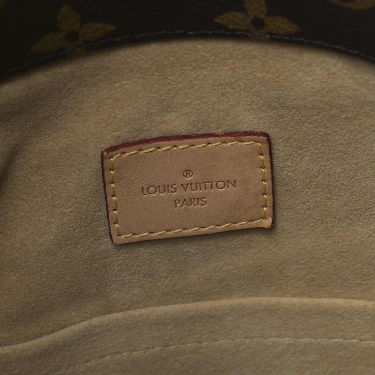 Louis Vuitton Monogram Artsy MM 6 of 9
