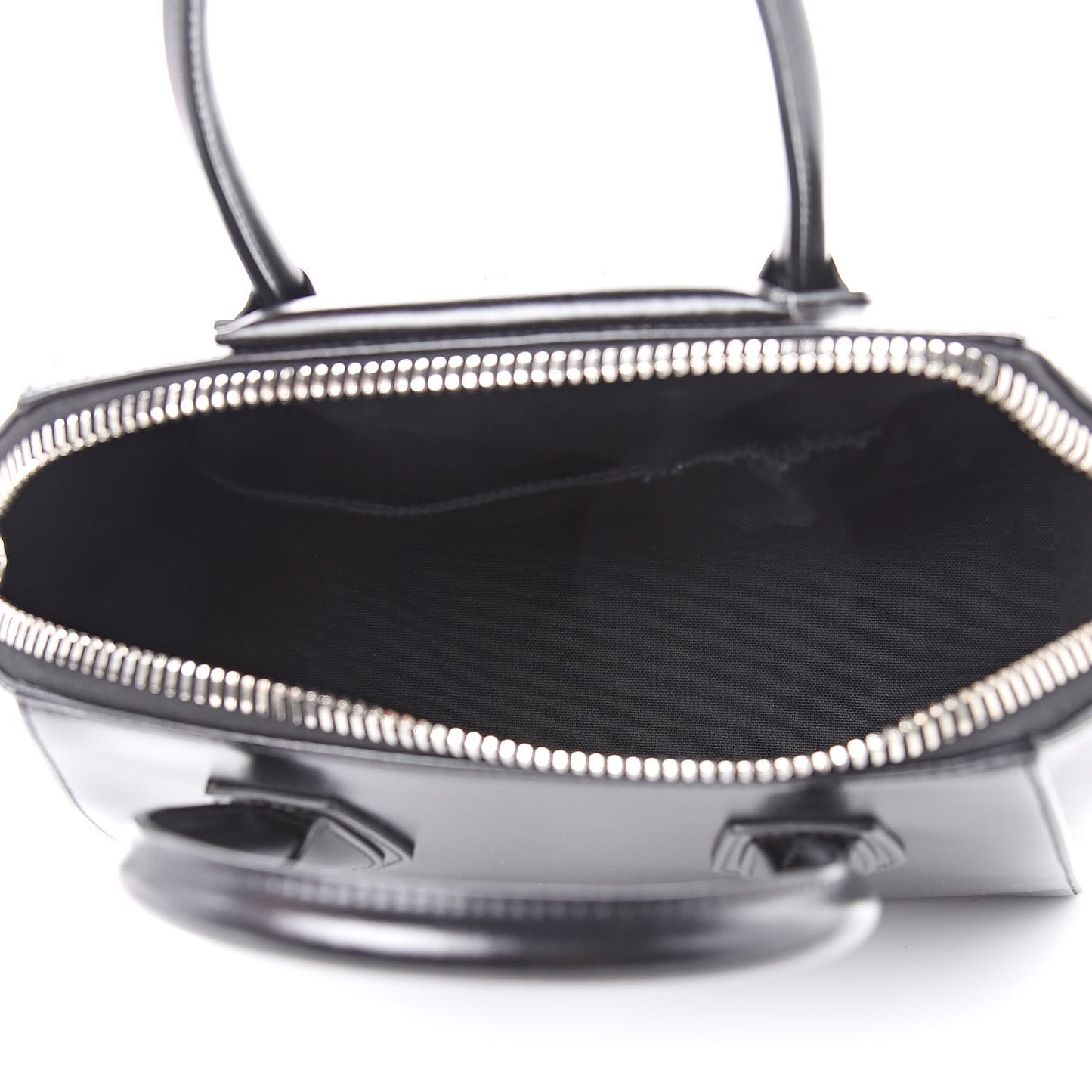 Shiny Lord Calfskin Small Antigona Black
