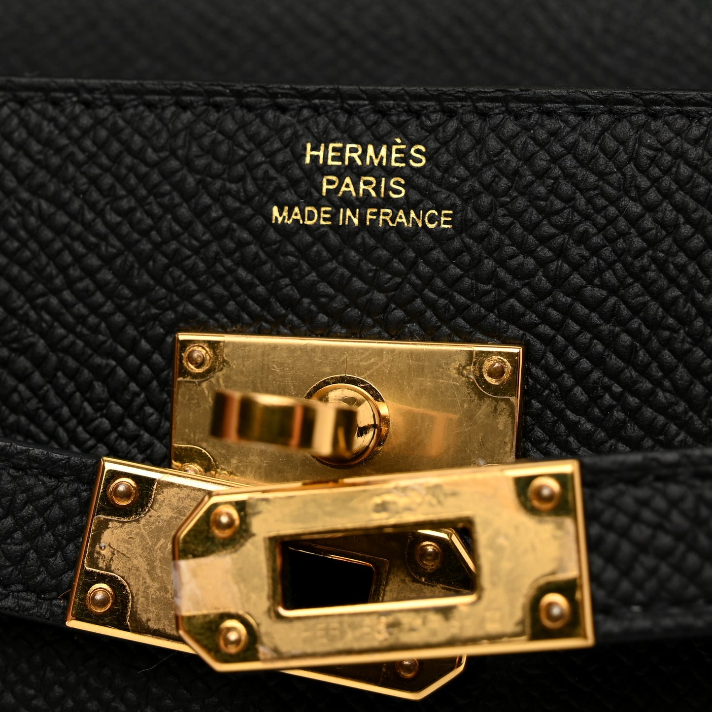 Epsom Kelly Wallet To Go Black