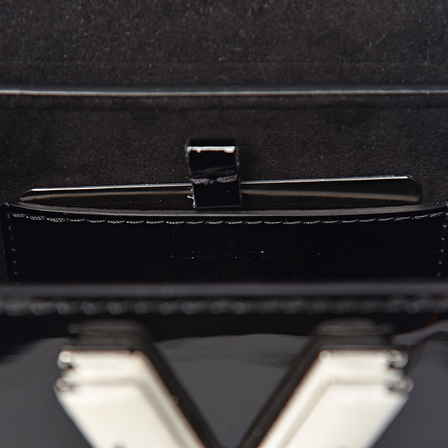 Louis Vuitton Patent Monogram Twist Shoulder Bag PM Black 6 of 9