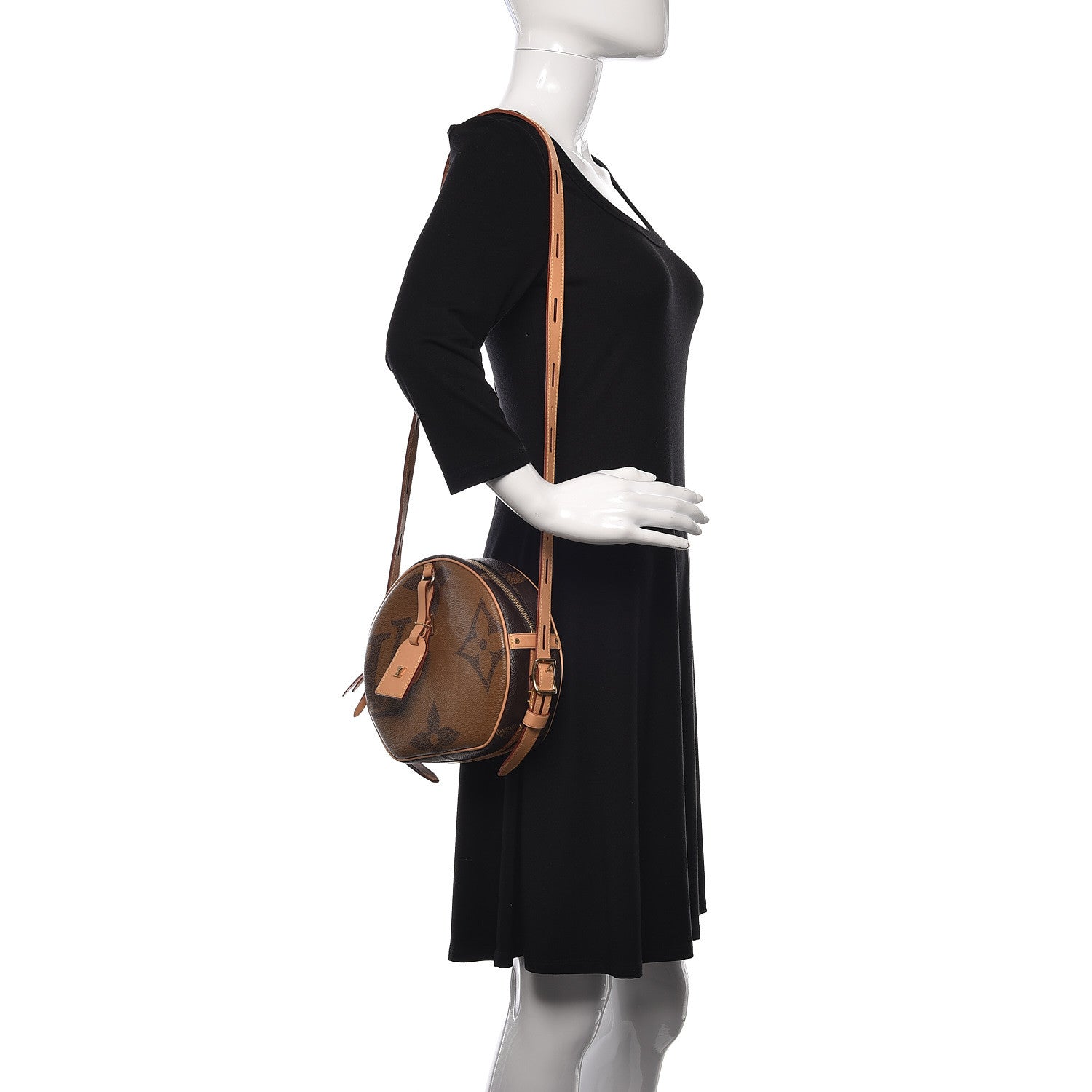 Louis Vuitton Reverse Monogram Giant Boite Chapeau Souple 2 of 14