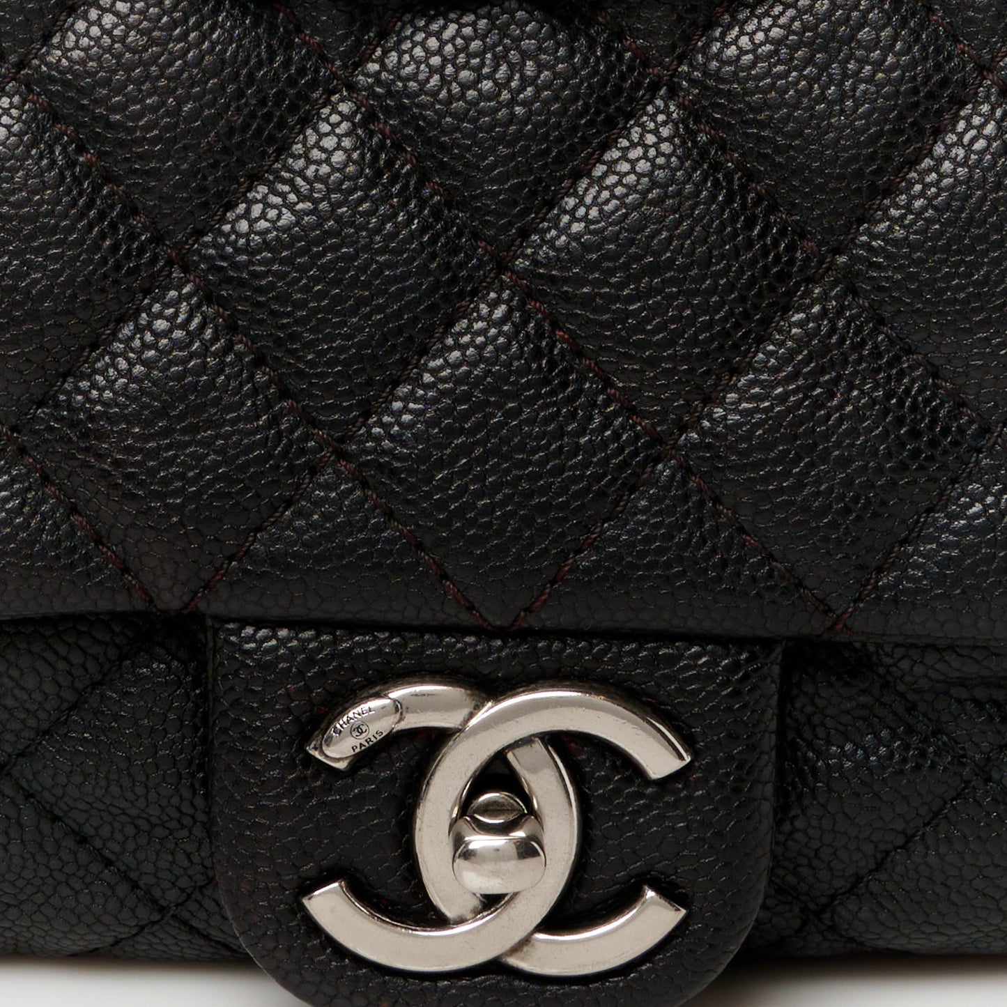 Caviar Quilted Small Chic Flap Black