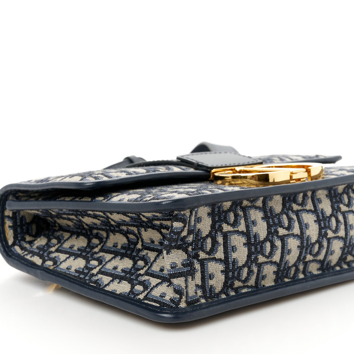 Oblique 30 Montaigne Flap Bag Blue