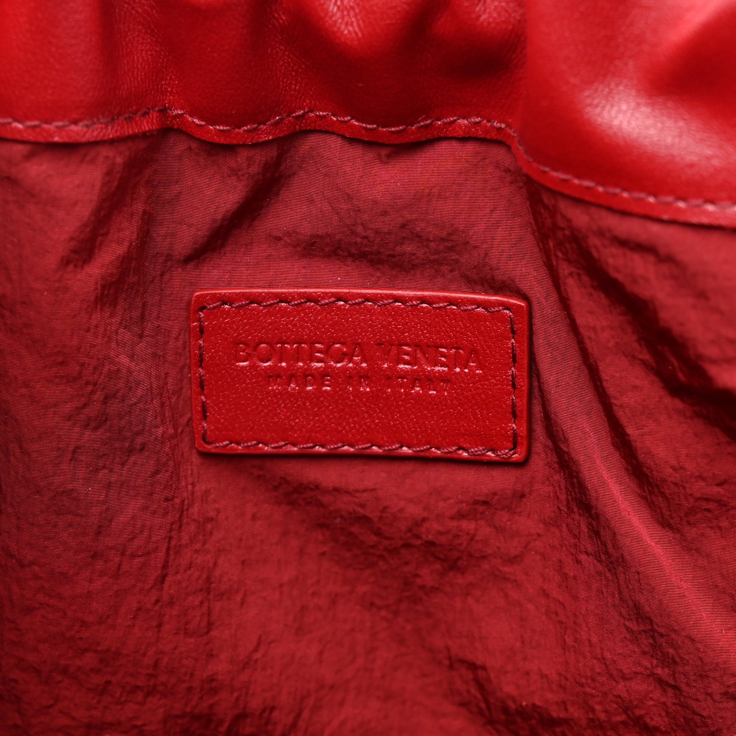Nappa Intrecciato Medium Dustbag Dark Red