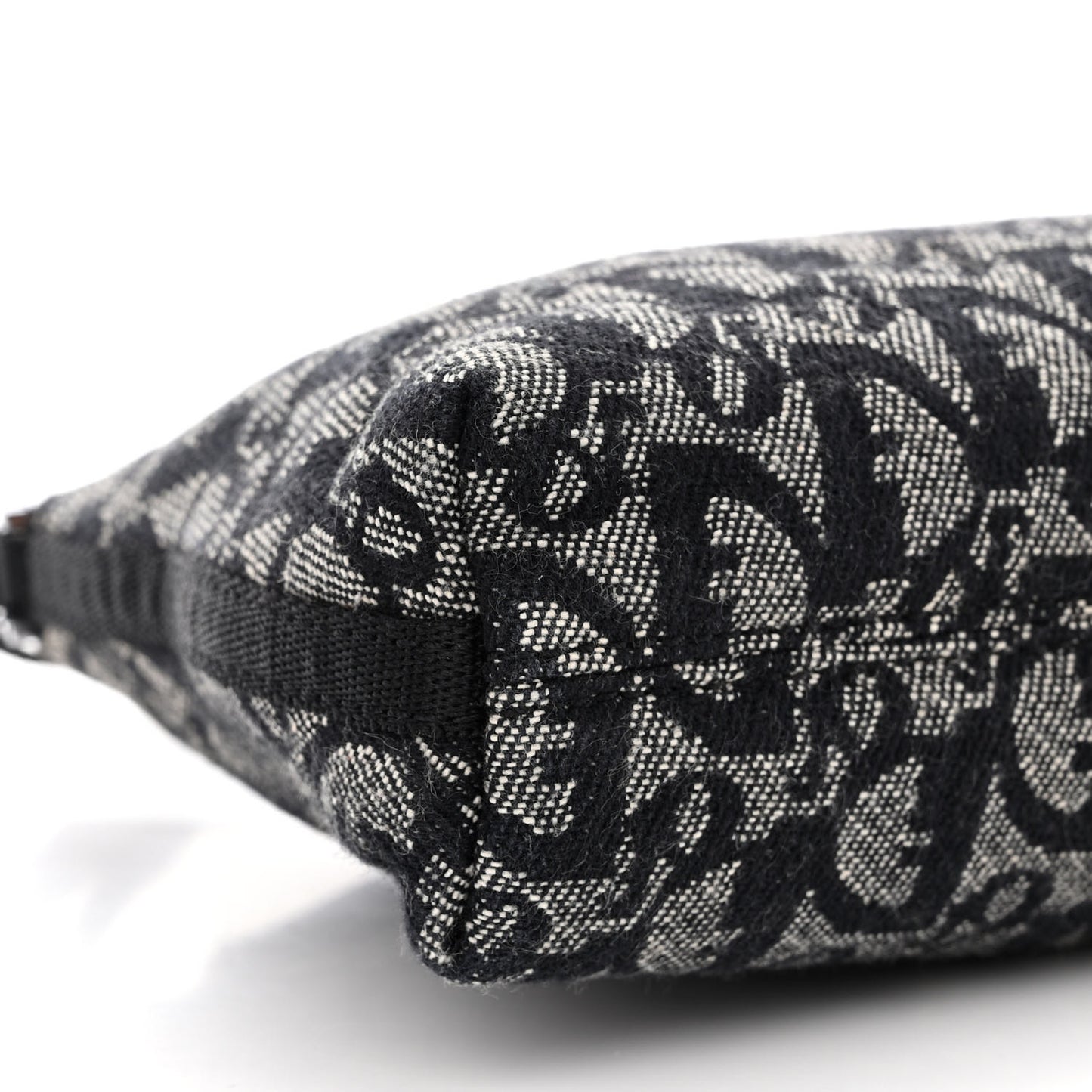 Monogram Shoulder Bag Pochette Black