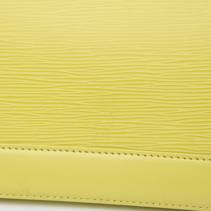 Louis Vuitton Epi Alma MM Pistache 11 of 12