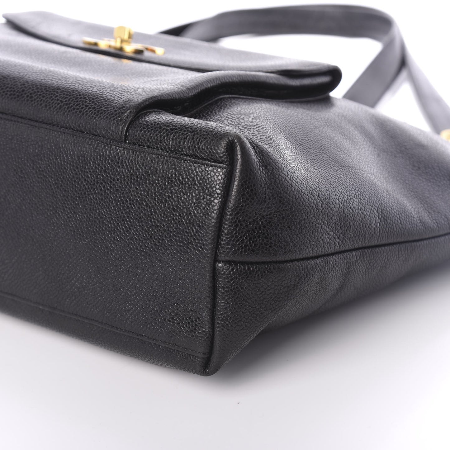 Caviar CC Shoulder Bag Black