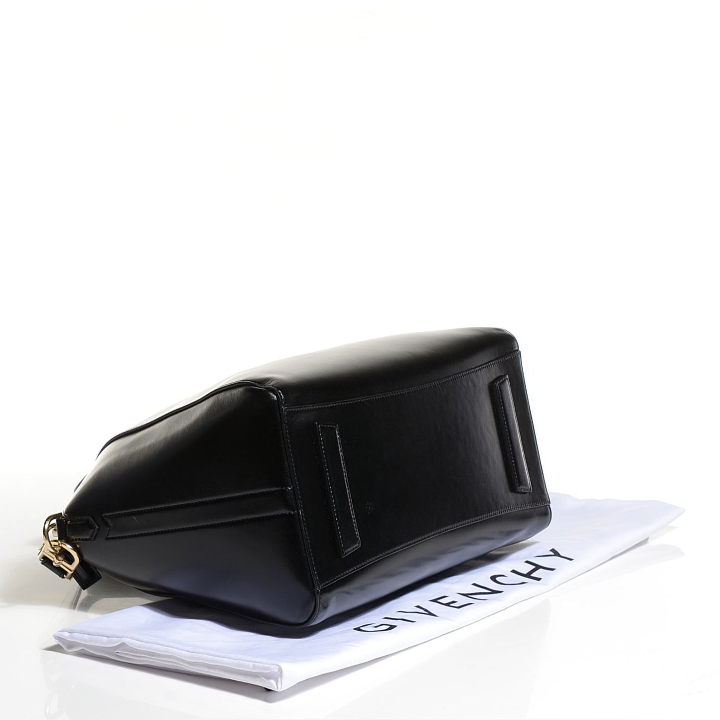 Shiny Lord Calfskin Medium Antigona Black