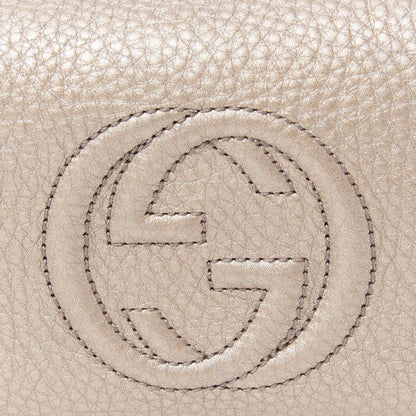 Gucci Metallic Pebbled Calfskin Medium Soho Cosmetic Case Golden Beige 8 of 8