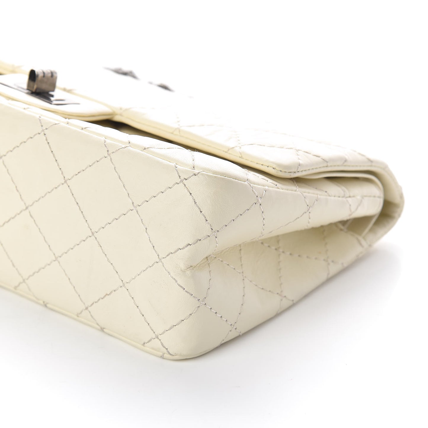 Aged Calfskin Quilted 2.55 Reissue 225 Flap White
