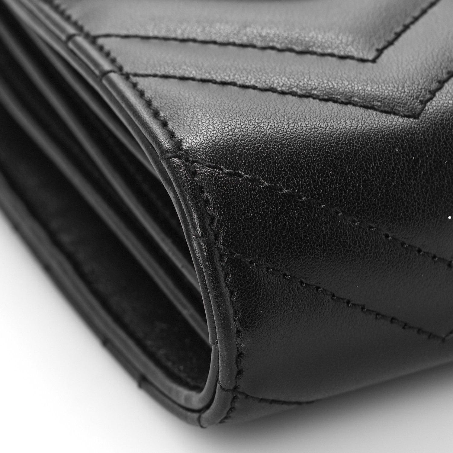Gucci Calfskin Matelasse GG Marmont Chain Wallet Black 7 of 9