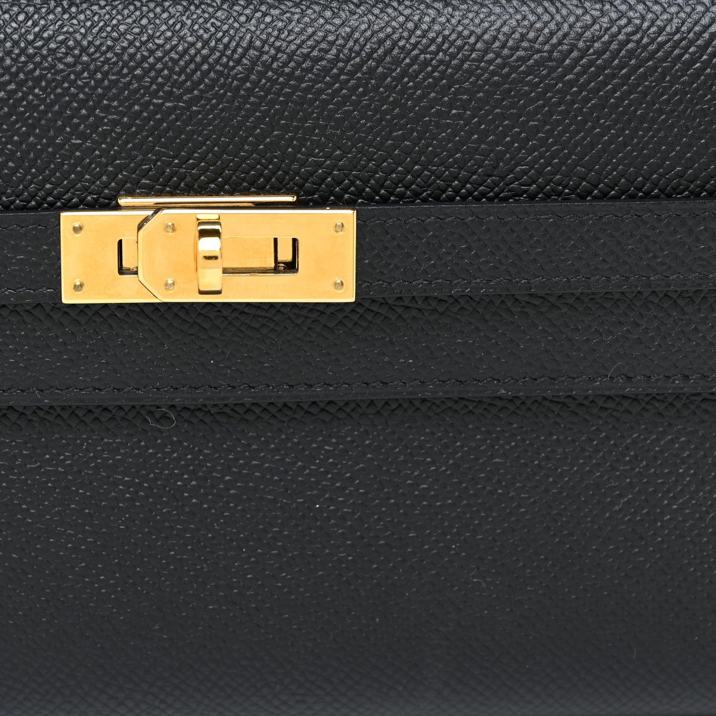 Epsom Kelly Longue Wallet Black