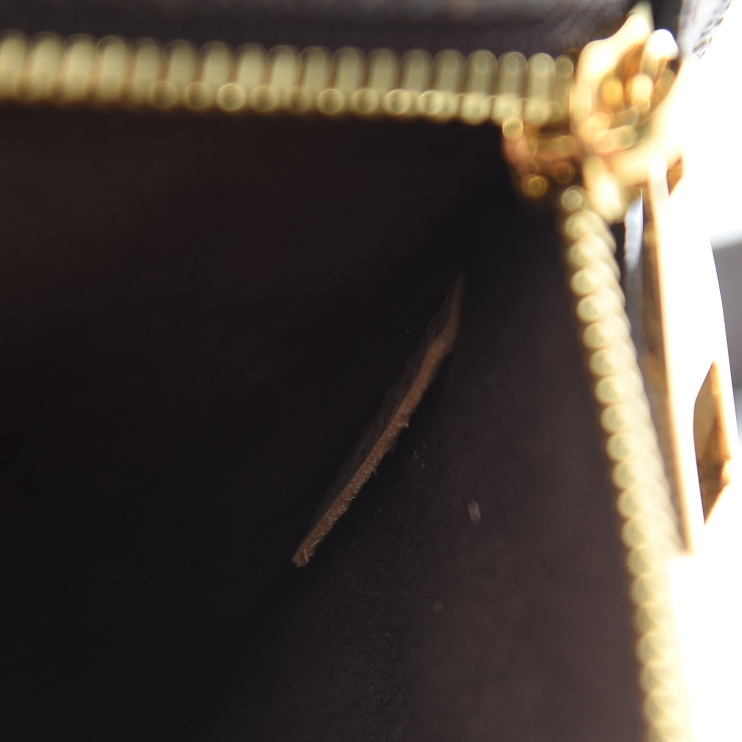 Louis Vuitton Monogram Pochette Metis 7 of 11