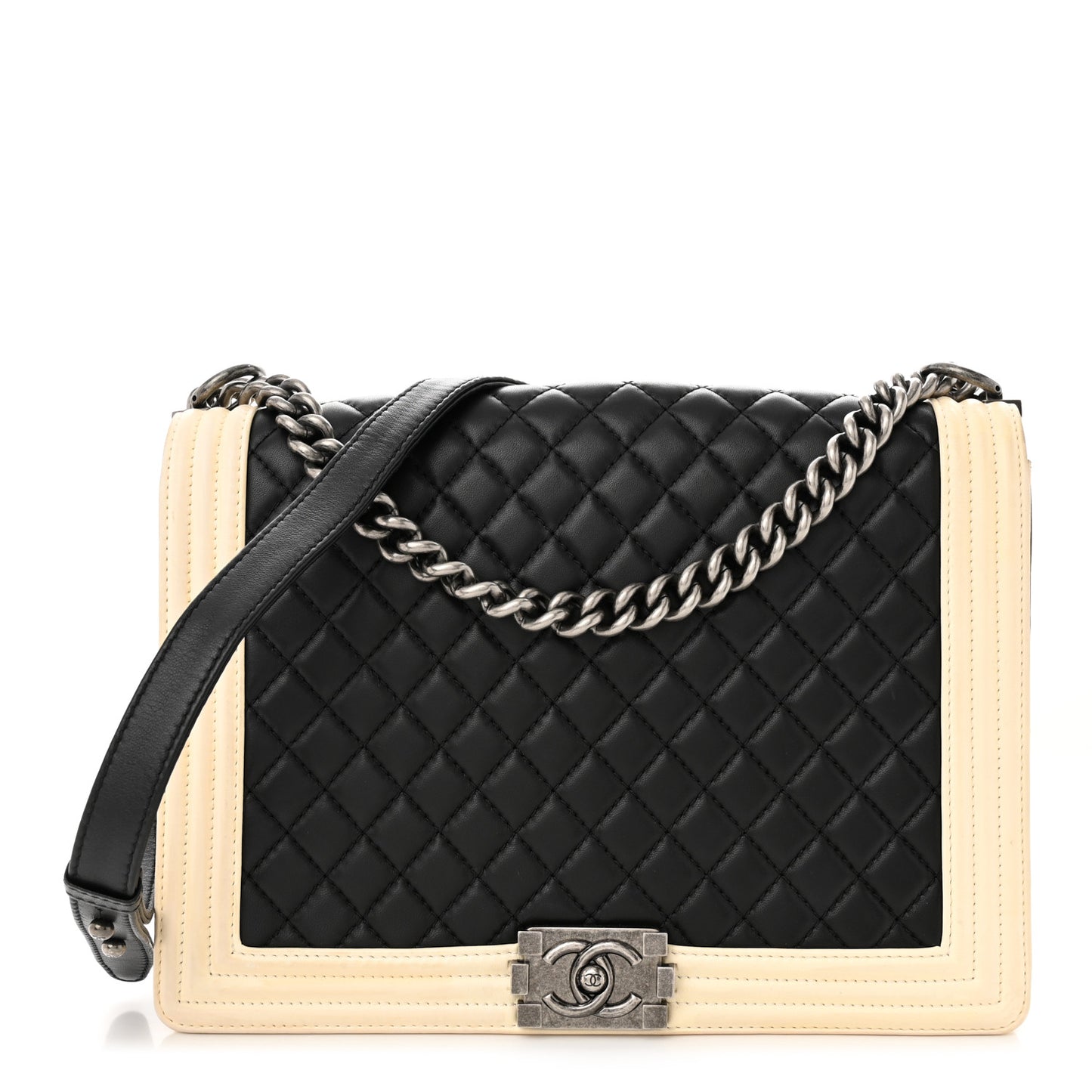 Lambskin Quilted Large Boy Flap Black White