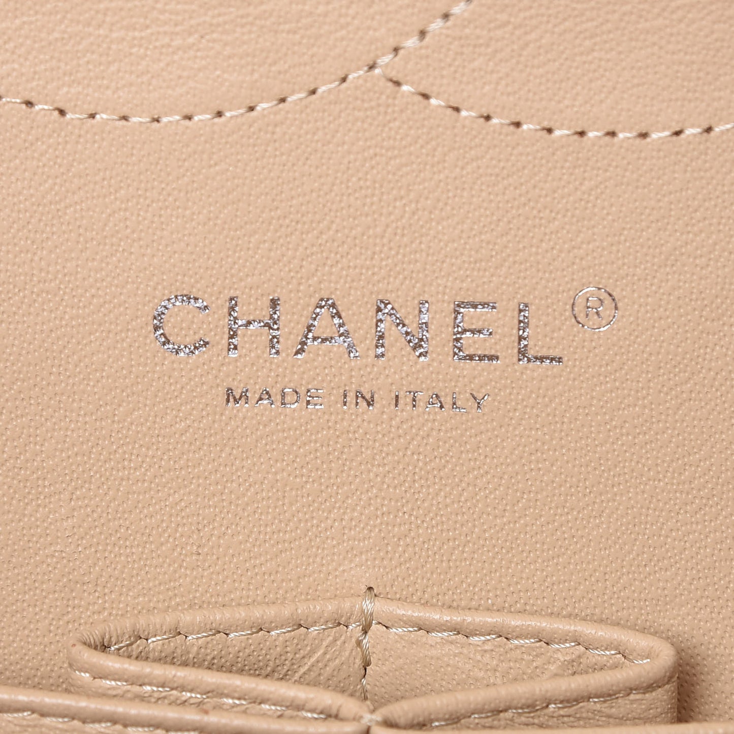 Caviar Quilted Jumbo Double Flap Beige Clair