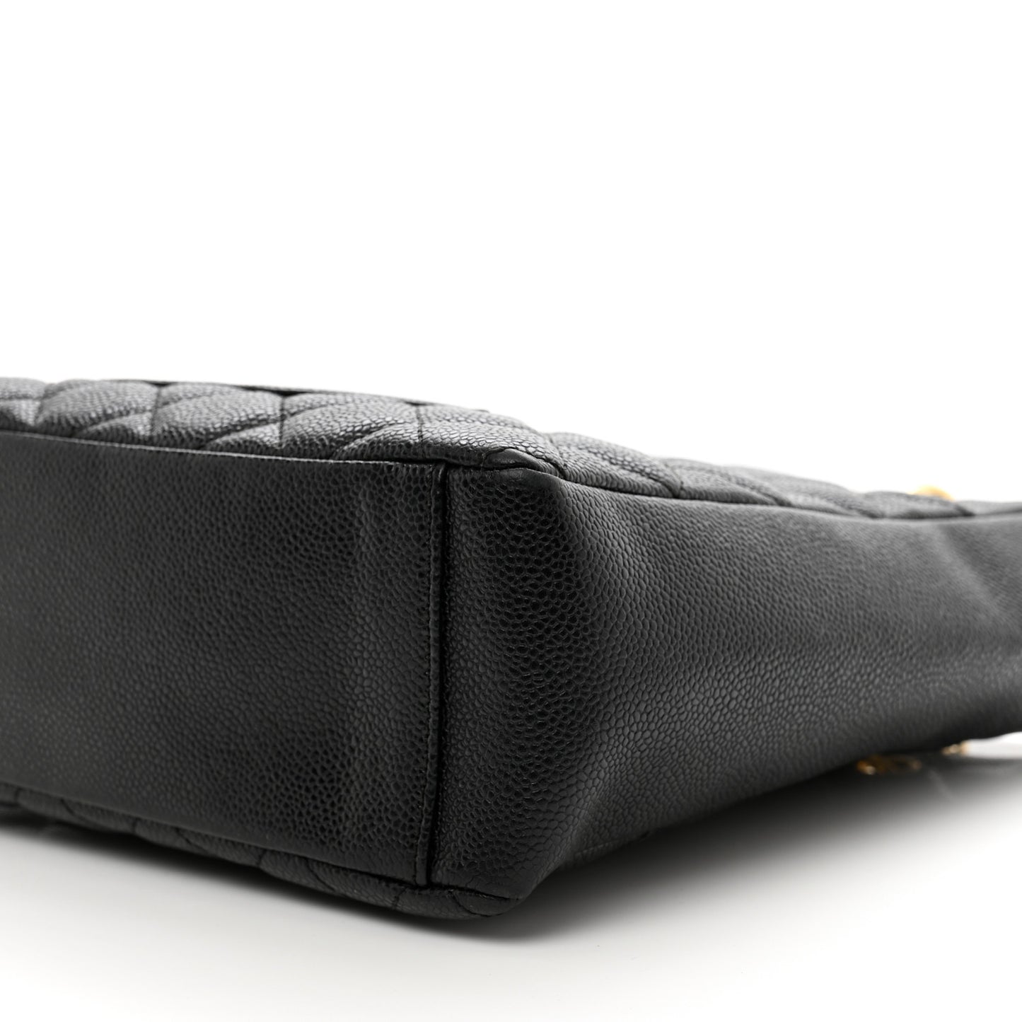 Caviar Quilted Petit Shopping Tote PST Black
