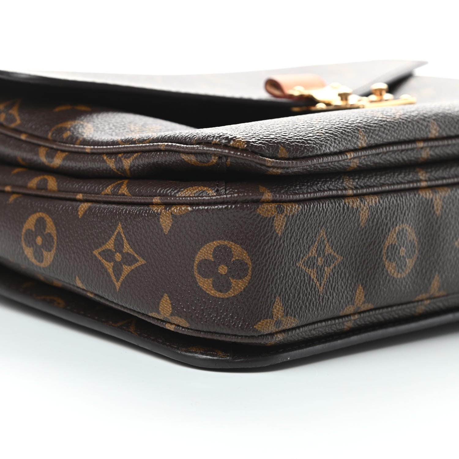 Louis Vuitton Monogram Pochette Metis 9 of 10