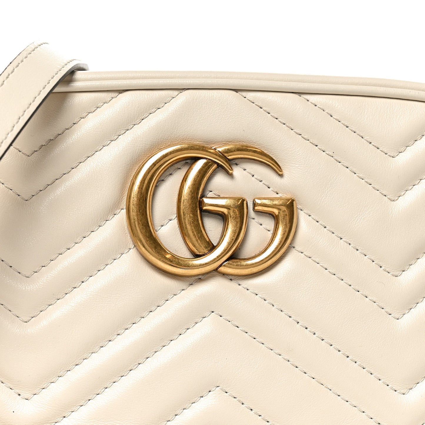 Calfskin Matelasse Small GG Marmont Chain Shoulder Bag White