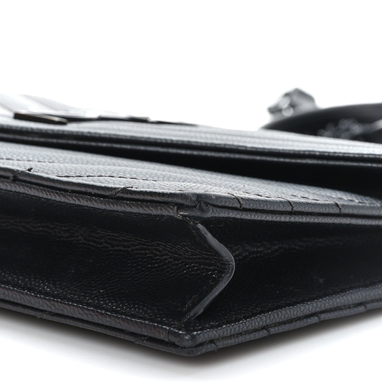 Saint Laurent Grain De Poudre Matelasse Chevron Monogram Monochrome Envelope Chain Wallet Black 8 of 9