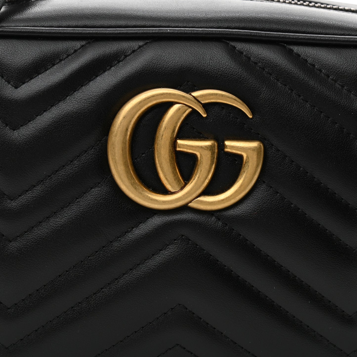 Calfskin Matelasse Small GG Marmont Chain Shoulder Bag Black