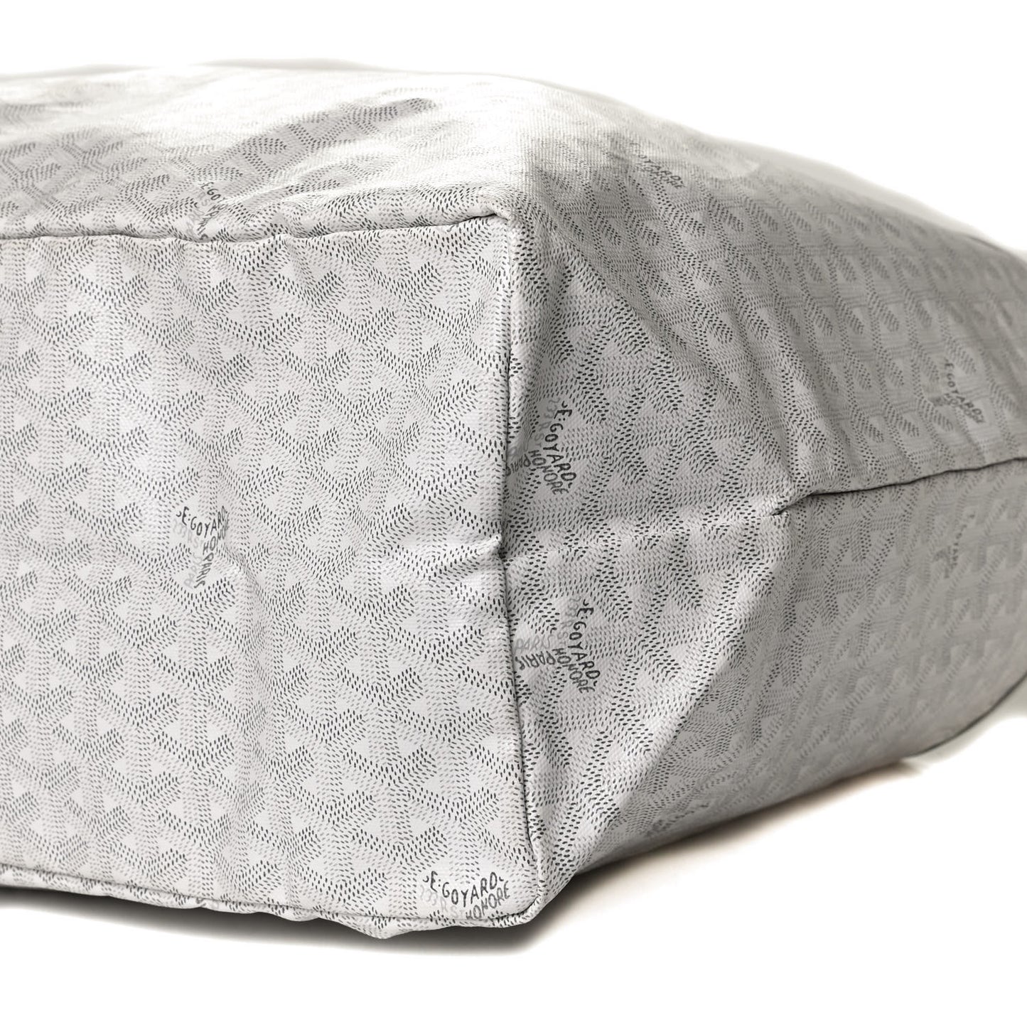 Goyardine Saint Louis GM White