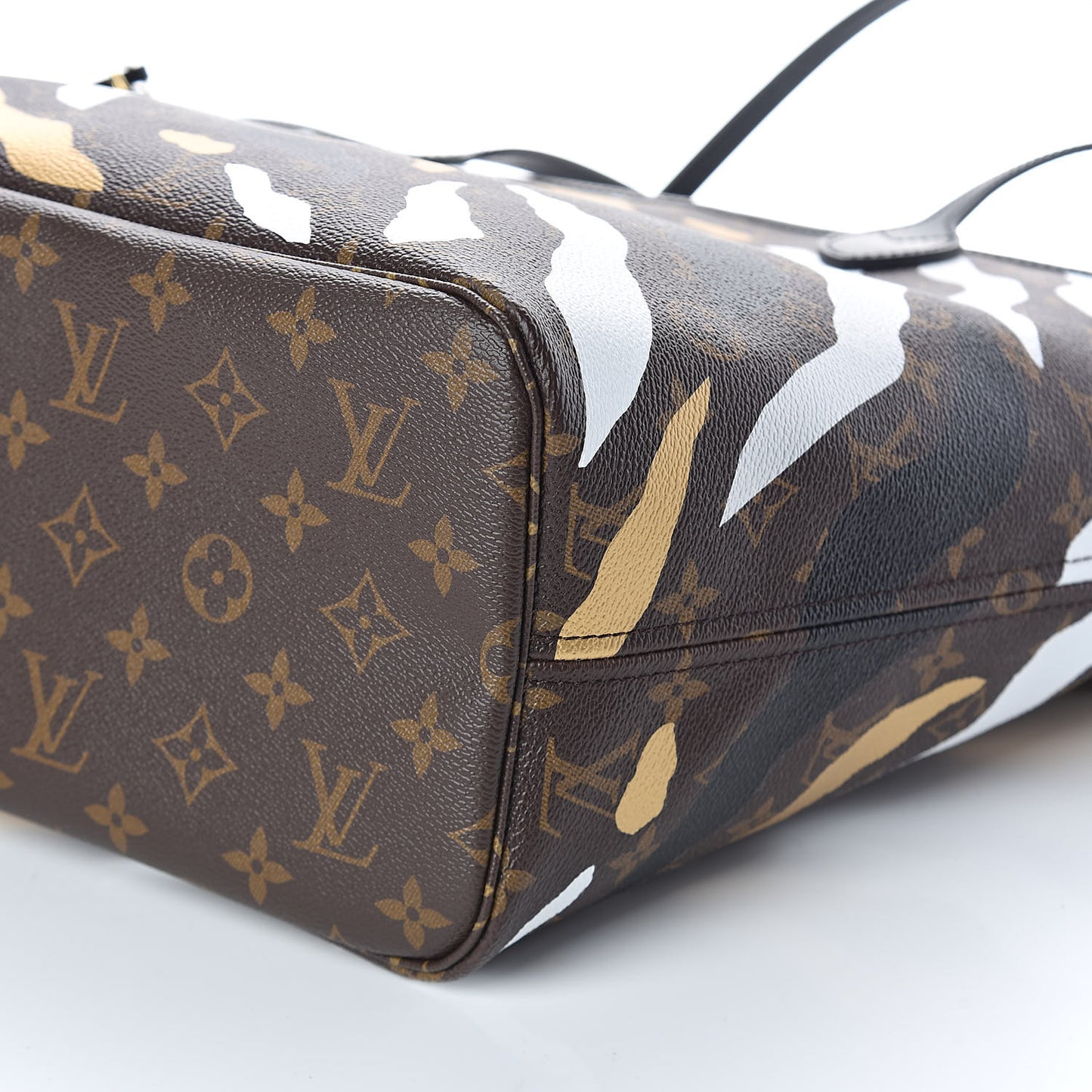 X LOL Monogram Neverfull MM Gold Silver