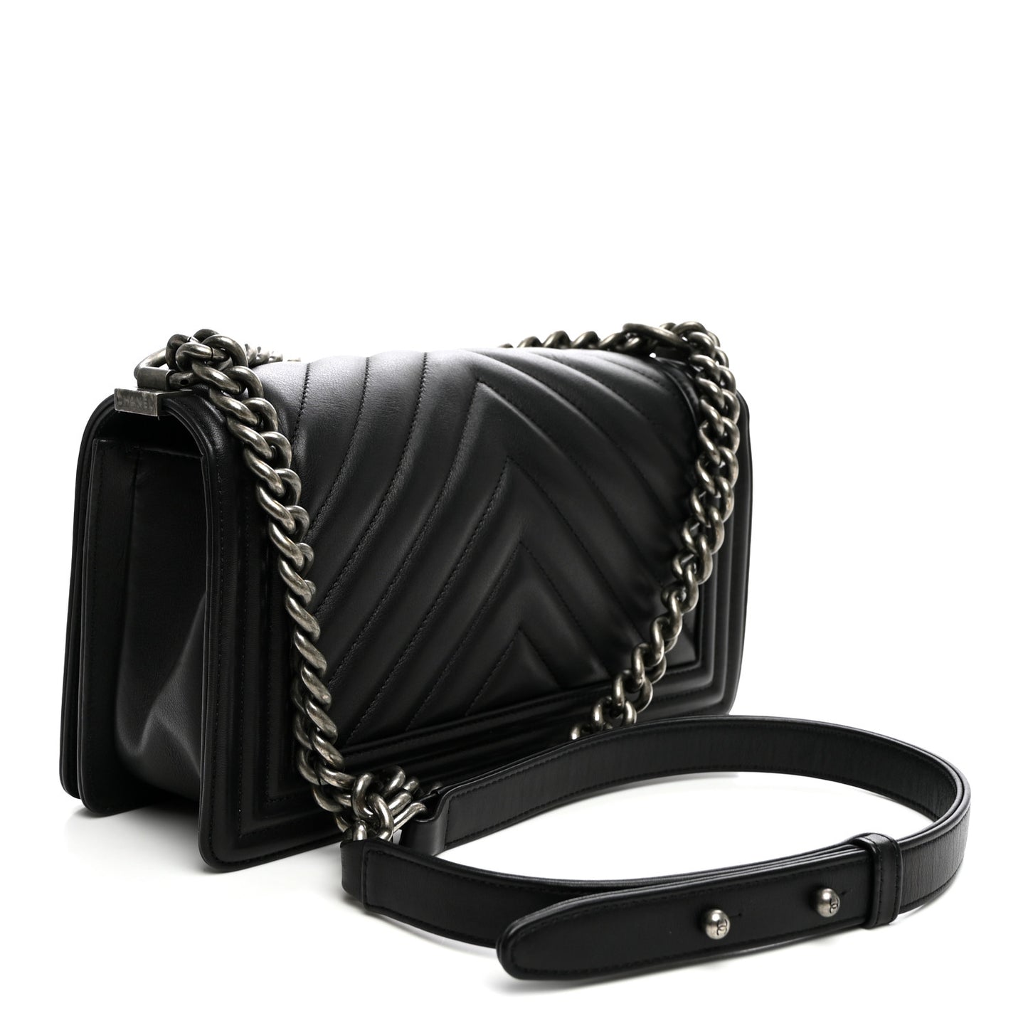 Calfskin Chevron Quilted Medium Boy Flap Black