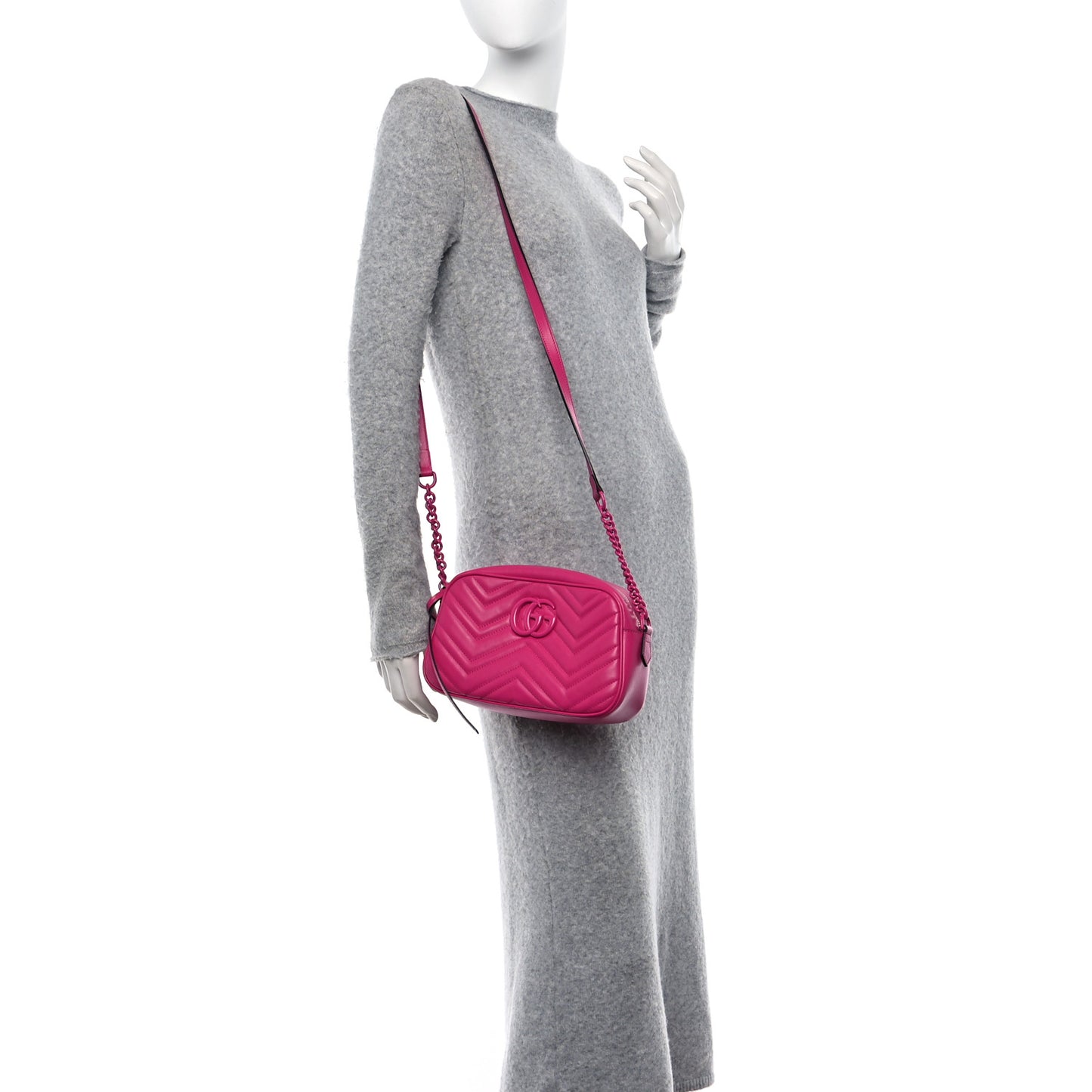 Calfskin Matelasse Monochrome Small GG Marmont Chain Shoulder Bag Classic Fuxia
