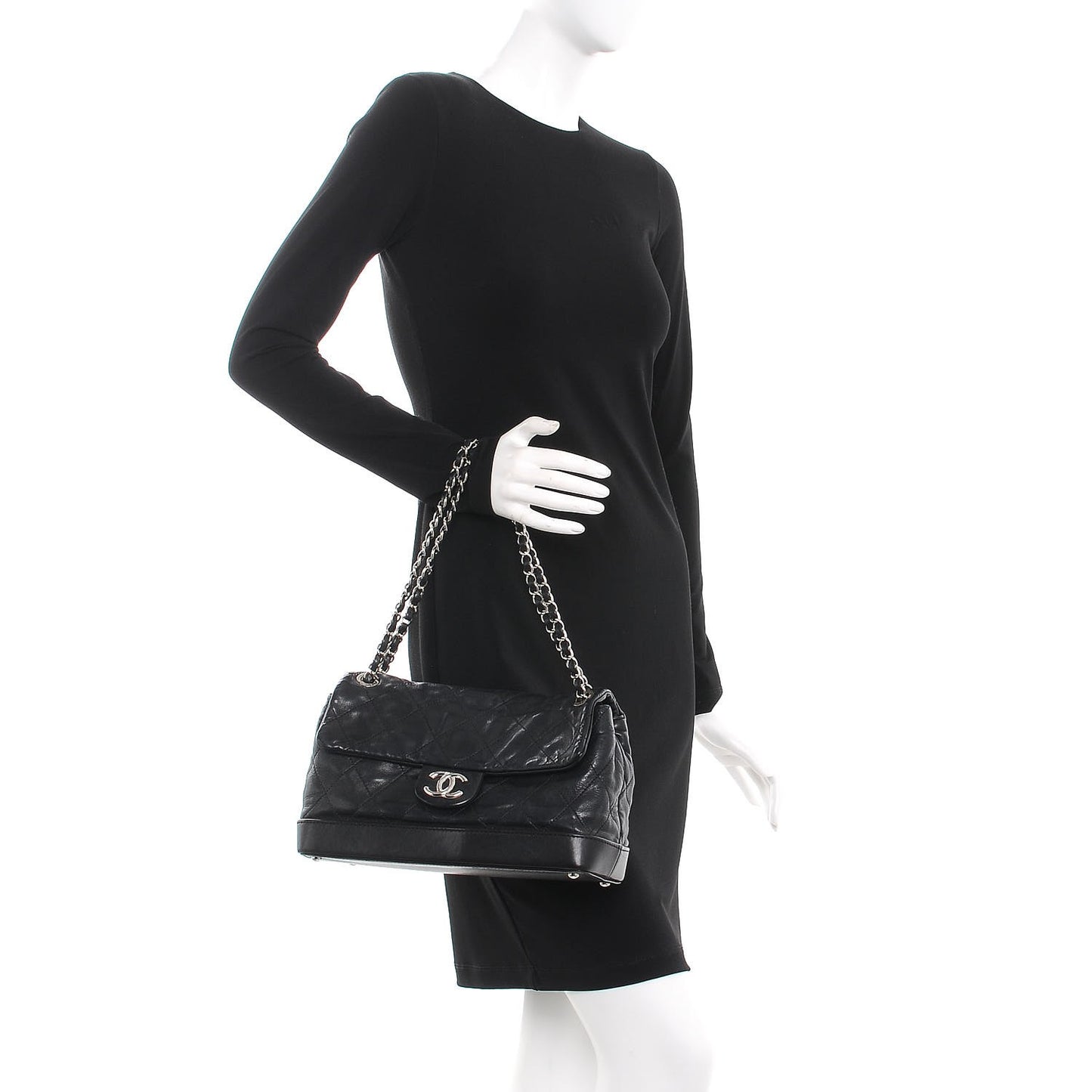 Calfskin Quilted VIP Flap Black