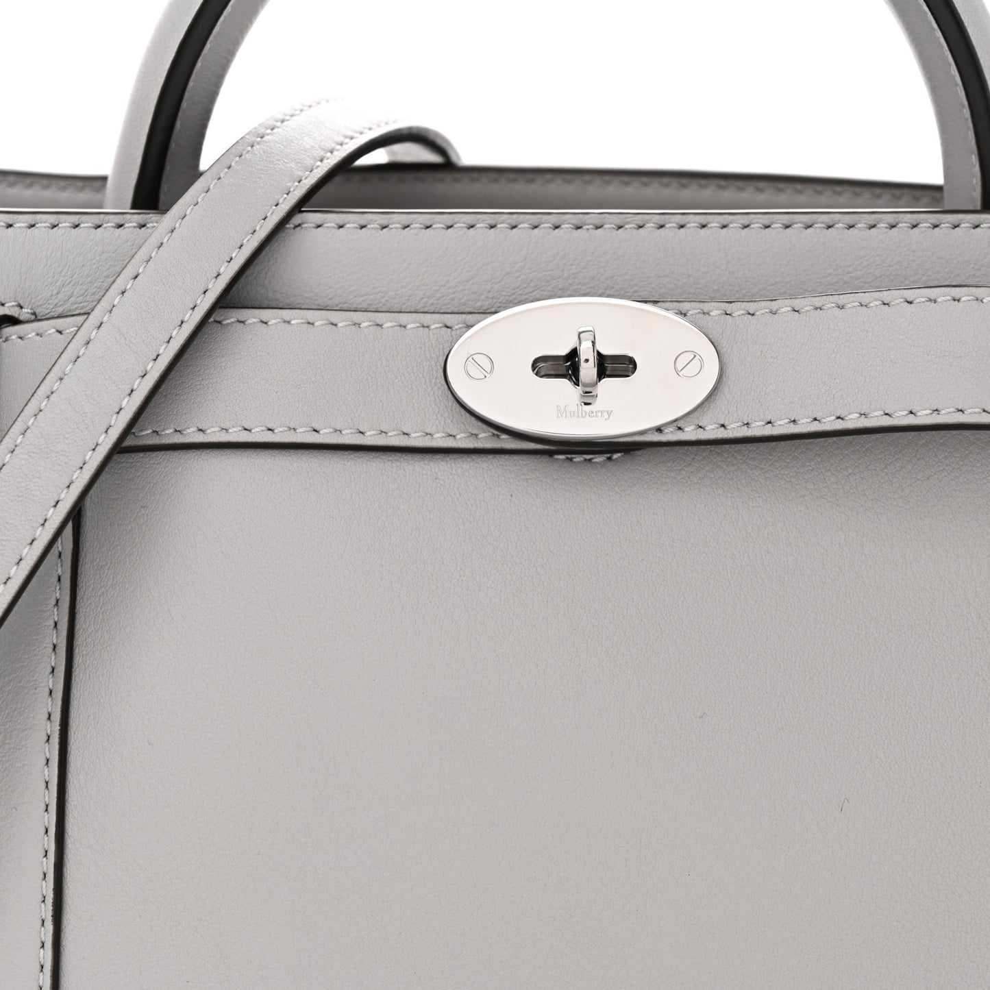 Silky Calfskin Medium Islington Pale Grey