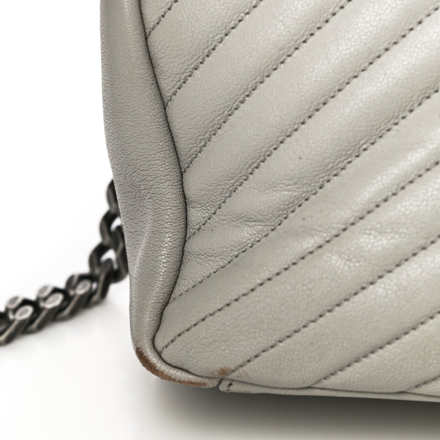 Saint Laurent Sheepskin Matelasse Large Monogram College Satchel Light Grey 27 of 31