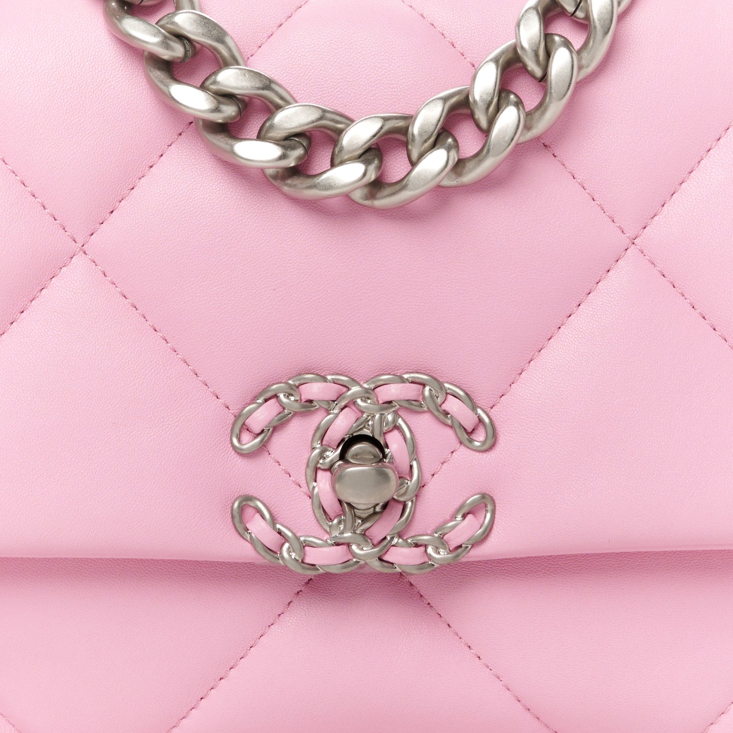 Lambskin Quilted Medium Chanel 19 Flap Pink