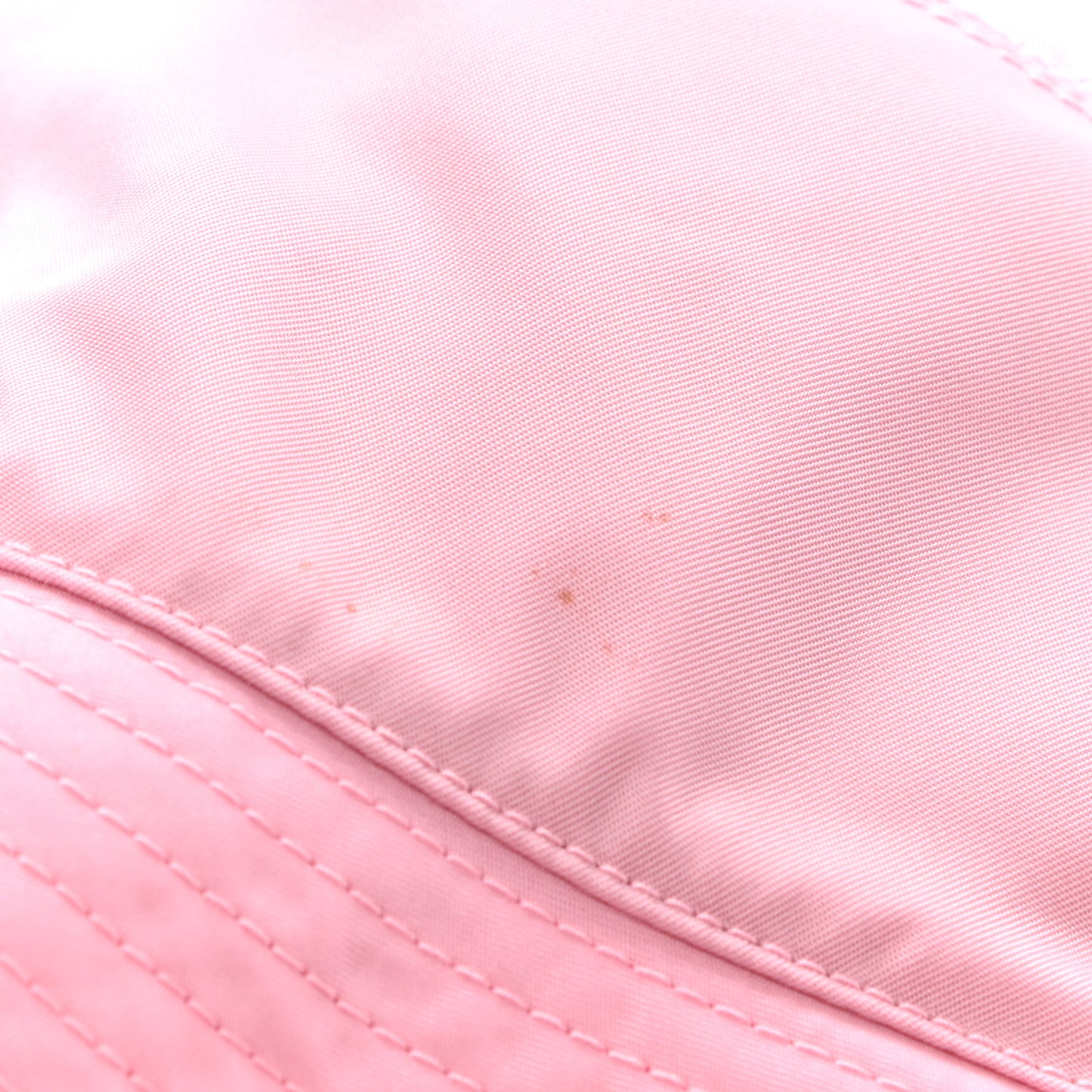 Re-Nylon Metal Triangle Logo Womens Bucket Hat S Rosa