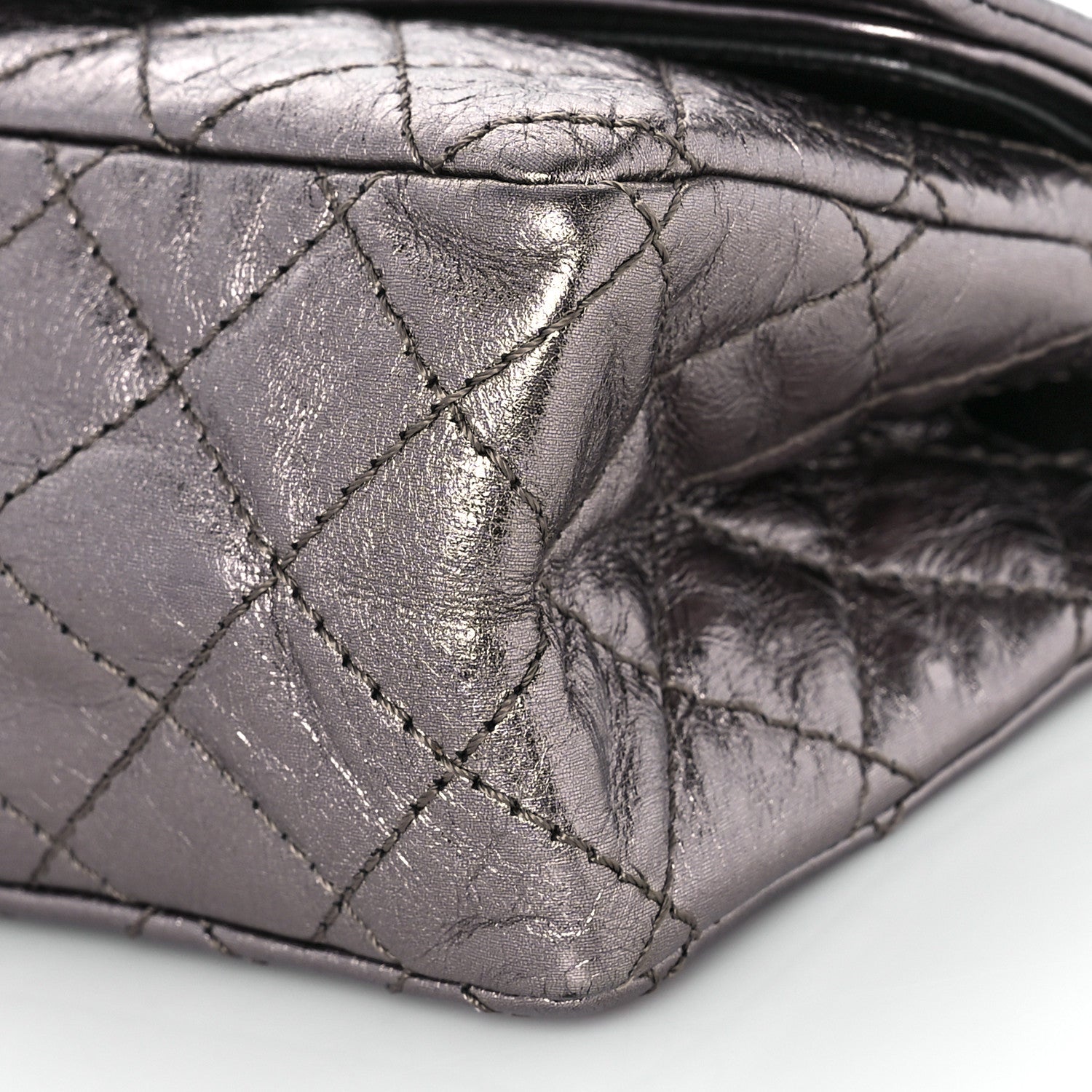 Chanel Metallic Aged Calfskin Quilted 2.55 Reissue 224 Flap Silver 9 of 10