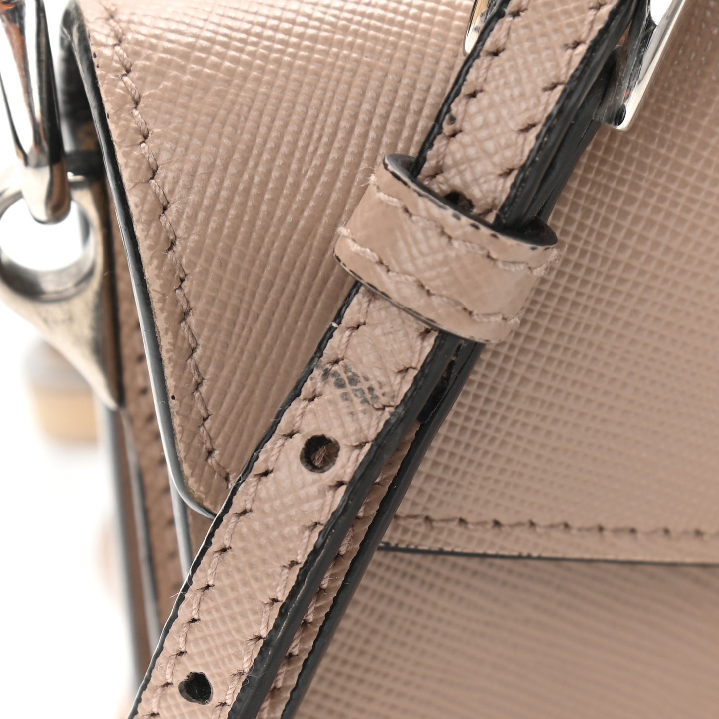 Saffiano Lux Sound Shoulder Bag Cipria