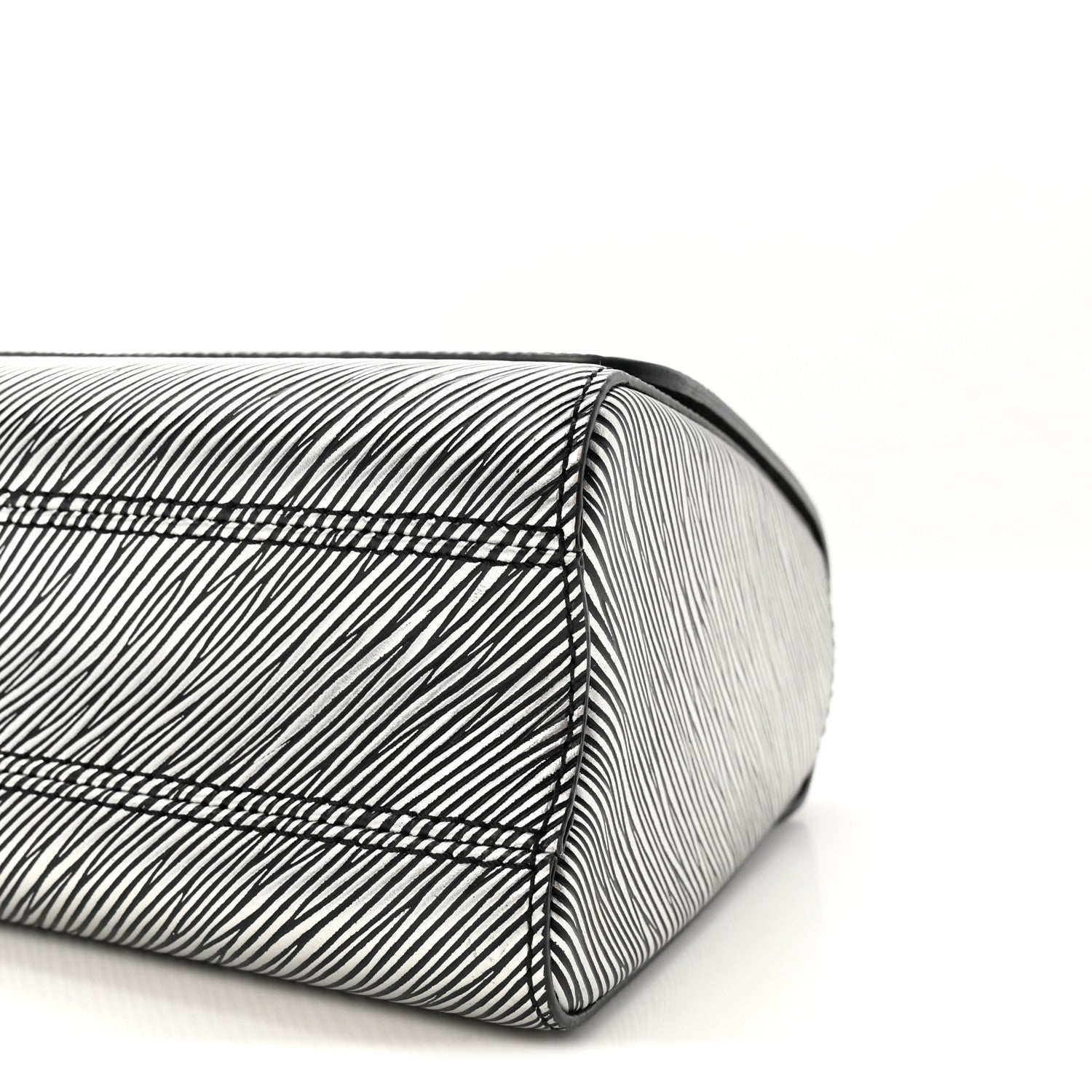 Louis Vuitton Epi Twist Shoulder Bag MM Argent 8 of 8