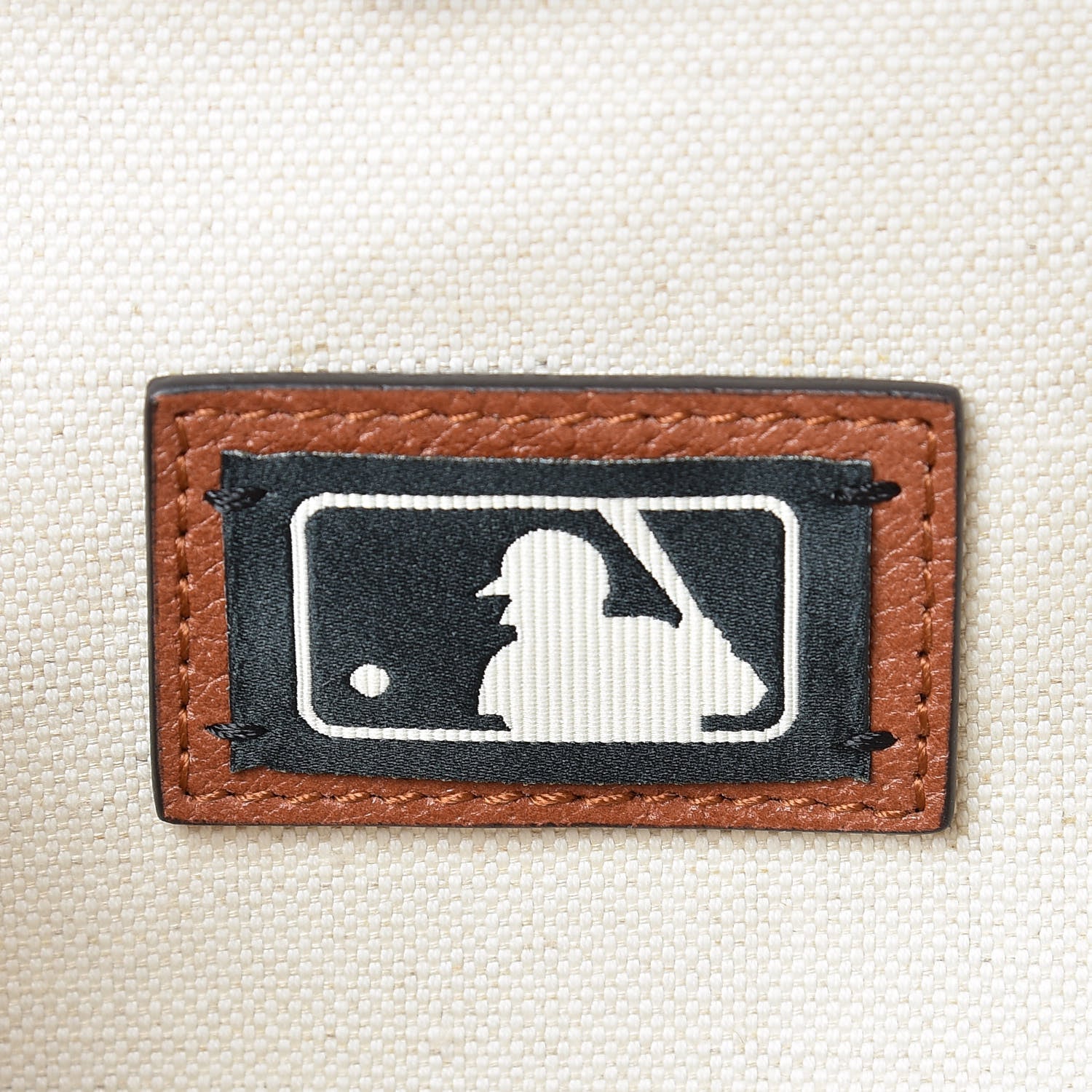 Gucci X MLB GG Monogram NY Yankees Medium Backpack Beige Ruggine Ivory 9 of 11