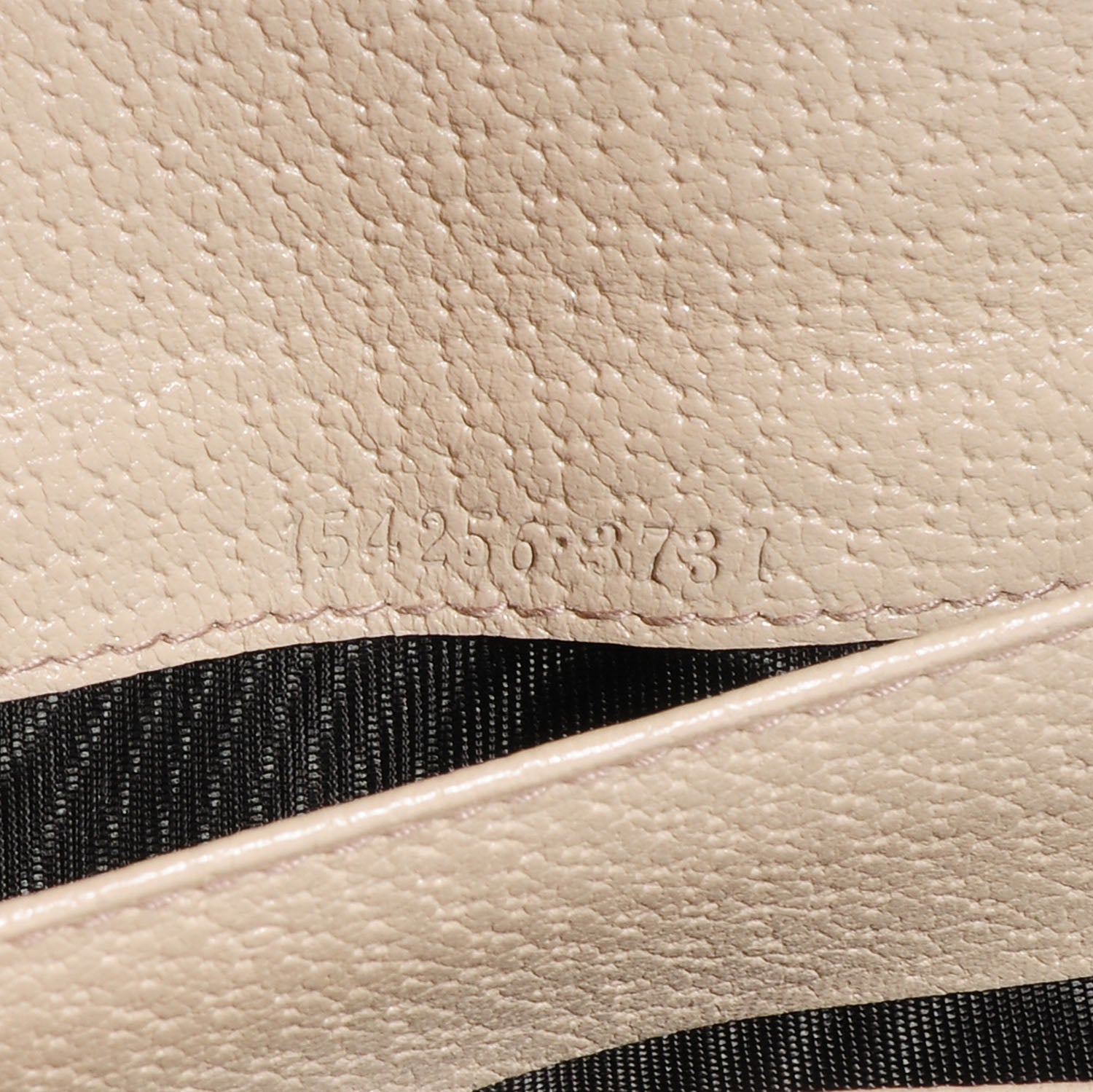 Gucci Monogram Abbey Continental Wallet Off White 8 of 8