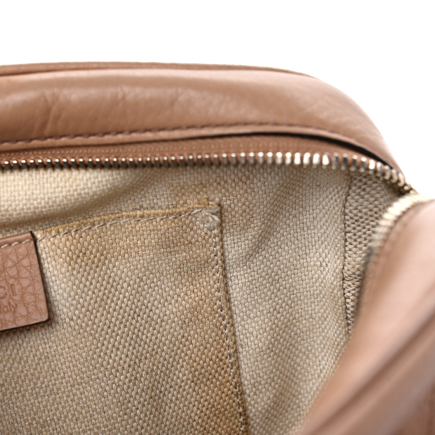 Pebbled Calfskin Small Soho Disco Bag Camelia