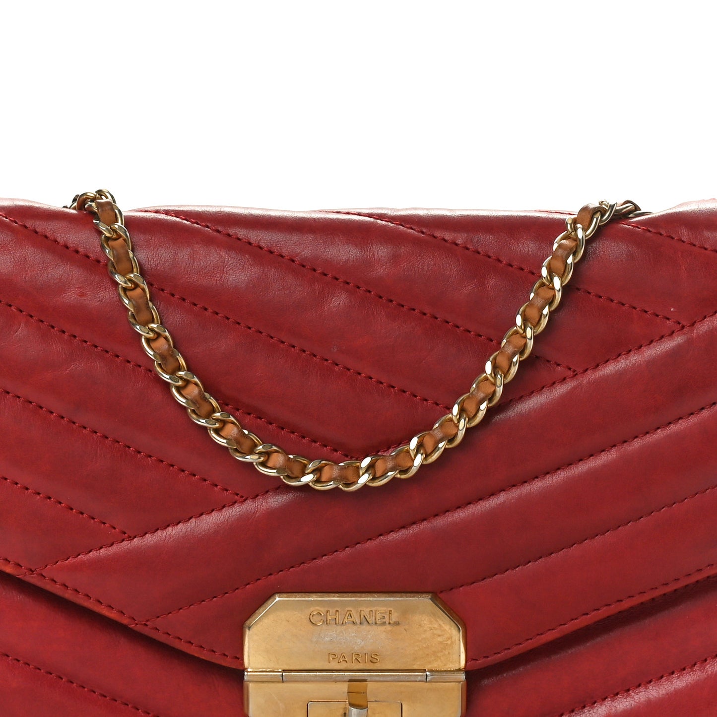 Calfskin Chevron Quilted Gabrielle Flap Red