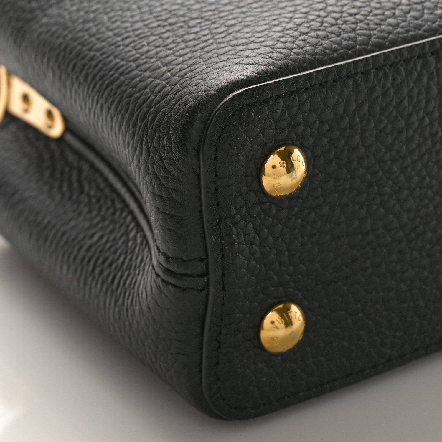 Louis Vuitton Taurillon Snakeskin Mini Capucines Black 7 of 8