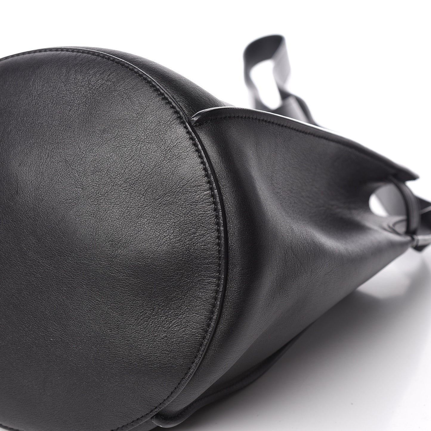 Smooth Calfskin Long Strap Big Bucket Bag Black