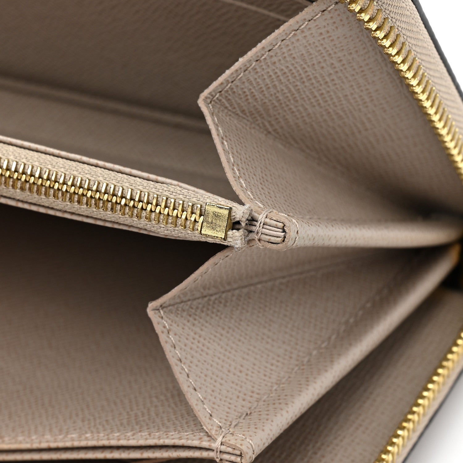 Louis Vuitton Epi Zippy Wallet Galet 15 of 18