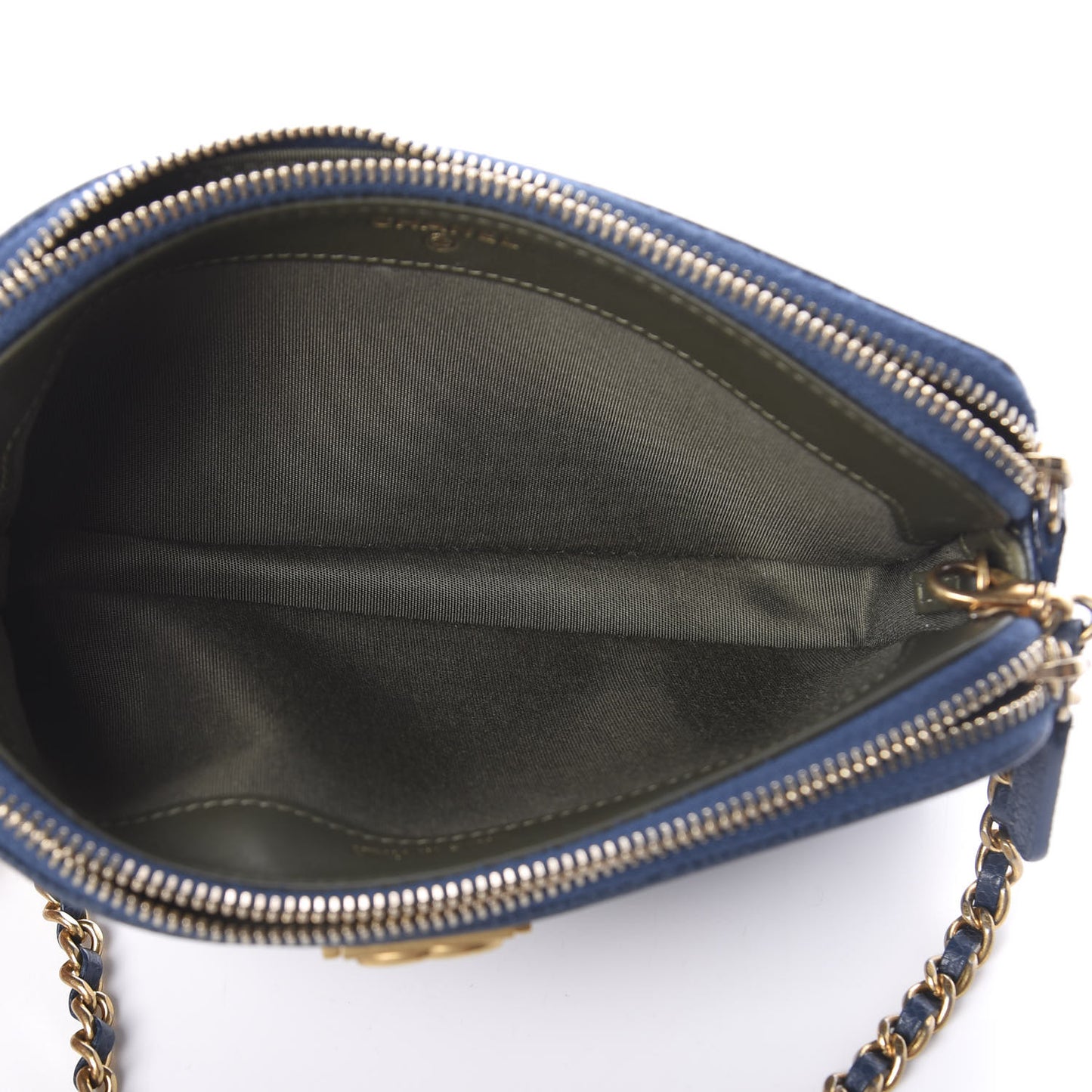 Caviar Quilted Small Boy Clutch With Chain Blue